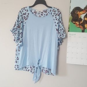 Vine & Love leopard print top